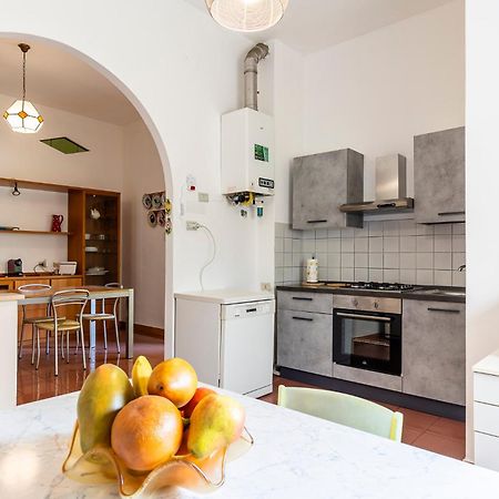 Marradi Apartment With Balcony Livorno Ngoại thất bức ảnh