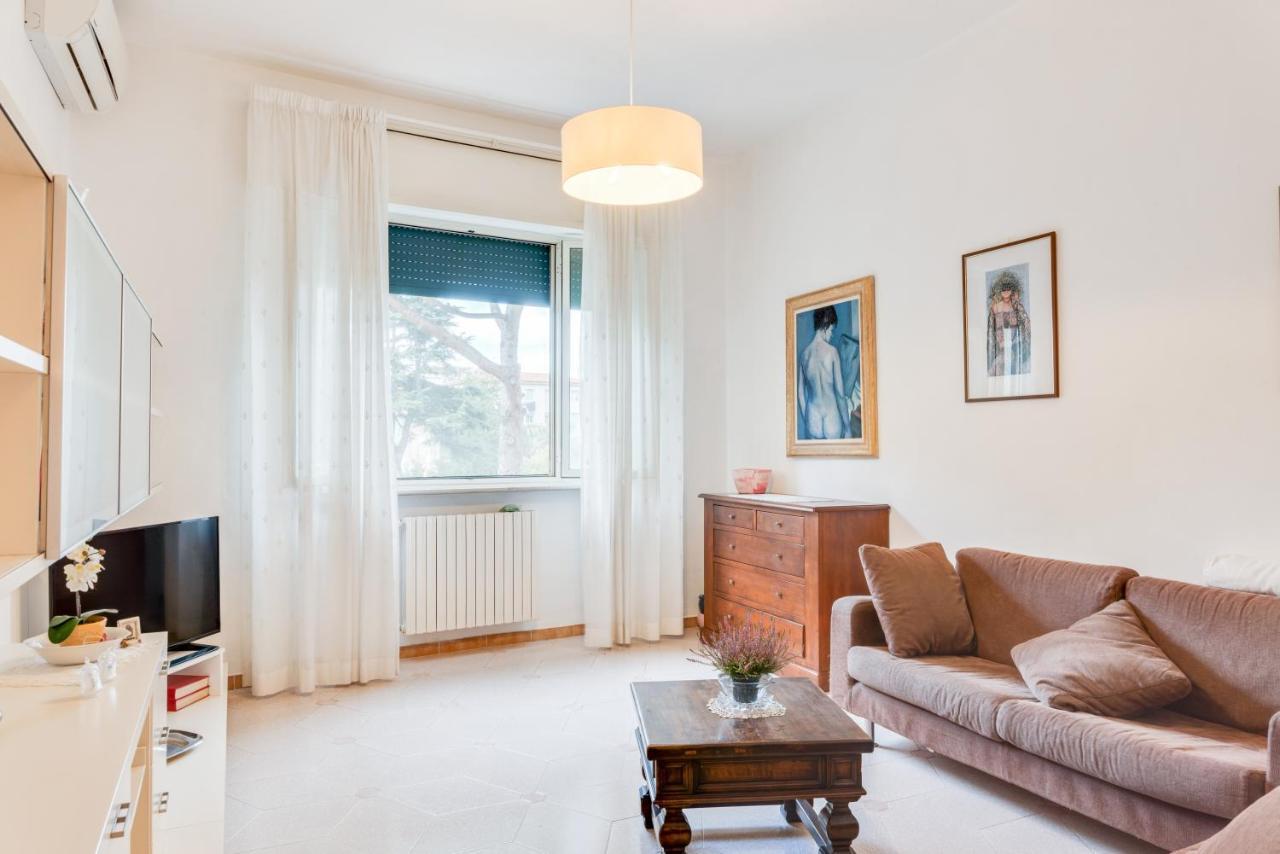 Marradi Apartment With Balcony Livorno Ngoại thất bức ảnh
