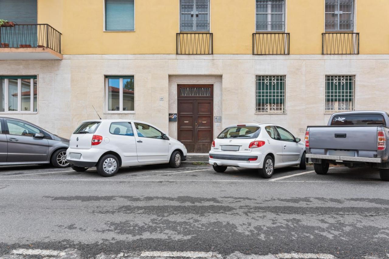 Marradi Apartment With Balcony Livorno Ngoại thất bức ảnh